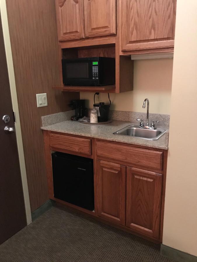 Randolph Inn And Suites Winchester 外观 照片